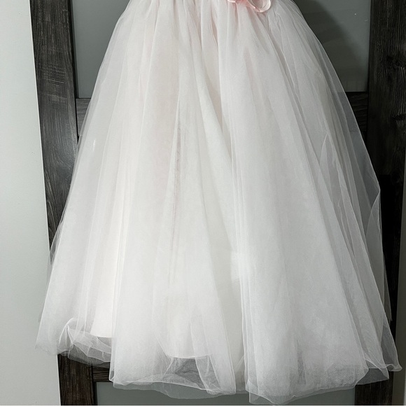 Joan Calabrese from Mon Cheri Girls' 14 Pink Ethereal Dress Flower Girl Glinda - Picture 11 of 14